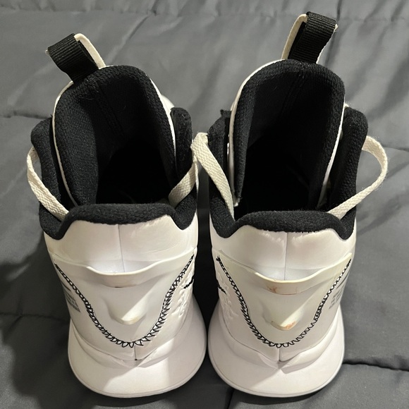 Nike Lebron witness V(5) white black - Picture 4 of 10